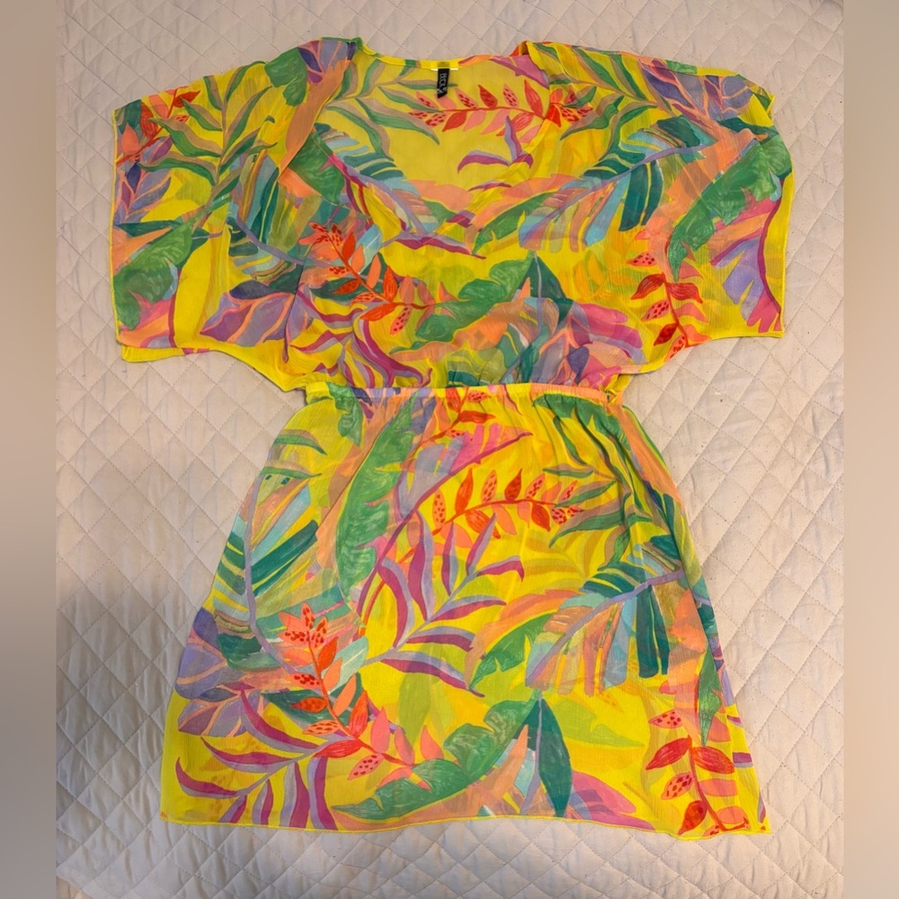 BECCA Vibrant Tropical Print COVERUP DRESS